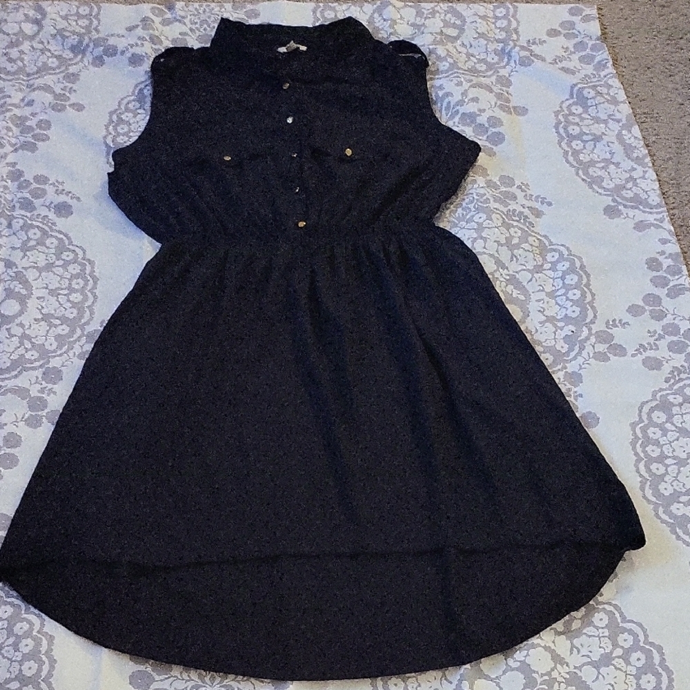 Bloom Black High-Low Sleeveless Shirt Dress